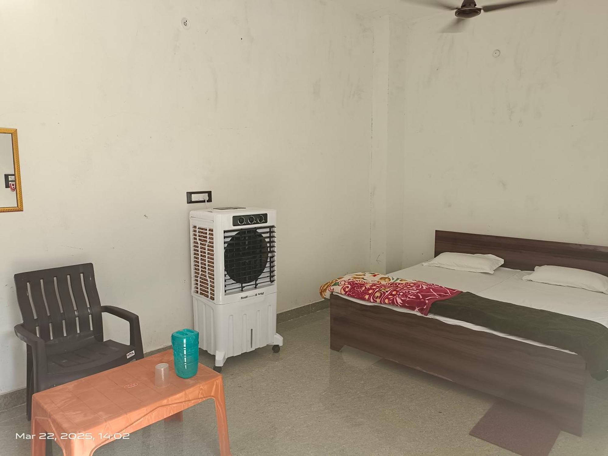 B D House Homestay Raebareli