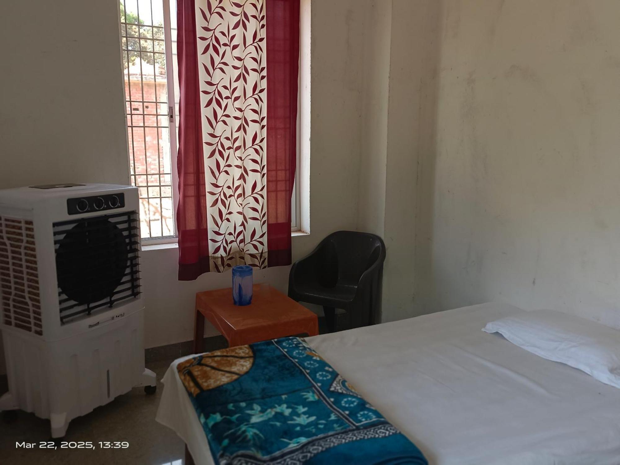 Homestay B D House Raebareli